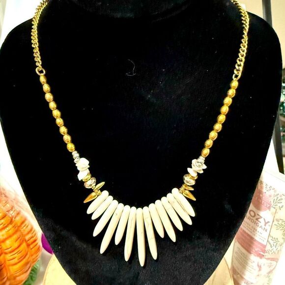 WOMENS NECKLACE - Picture 1 of 4